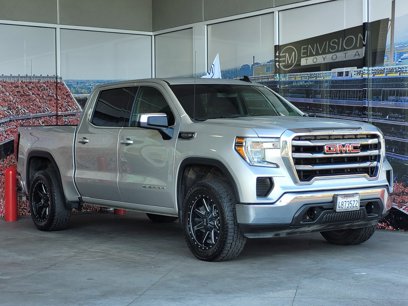 Used 2020 GMC Sierra 1500 SLE w/ SLE Value Package