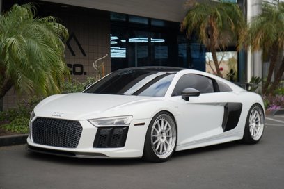 Used 2017 Audi R8 V10 plus