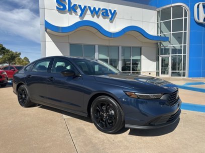 New 2025 Honda Accord SE