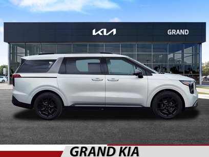 New 2025 Kia Carnival SX Prestige