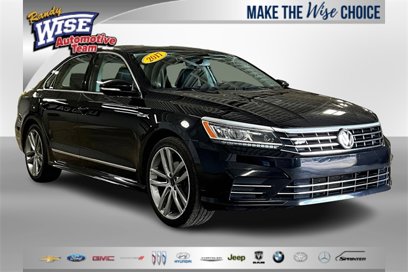 Used 2017 Volkswagen Passat 1.8T R-Line w/ R-Line Lighting Package