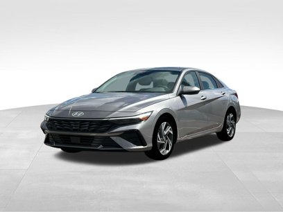 New 2025 Hyundai Elantra SEL