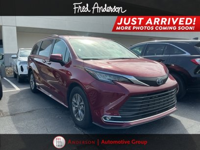 Used 2023 Toyota Sienna XLE
