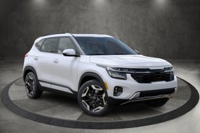New 2024 Kia Seltos SX w/ SX Sunroof Package