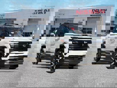 New 2025 Nissan Kicks SV