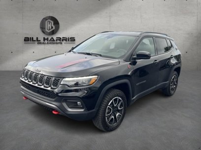 Used 2025 Jeep Compass Trailhawk w/ Trailhawk Elite Group