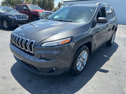 Used 2016 Jeep Cherokee Latitude w/ Safety/Convenience Group