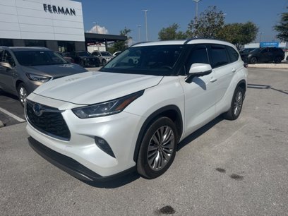 Used 2023 Toyota Highlander Platinum
