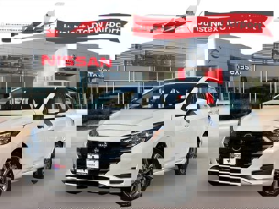 New 2025 Nissan Versa SV