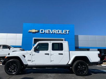 Used 2024 Jeep Gladiator Sport