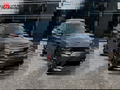 Used 2016 Dodge Charger SXT