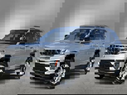 New 2025 Jeep Grand Cherokee Laredo