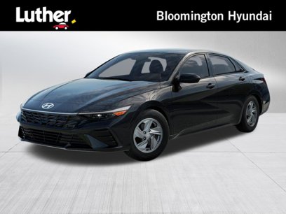 New 2025 Hyundai Elantra SE
