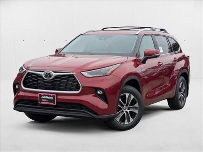 New 2025 Toyota Highlander XLE