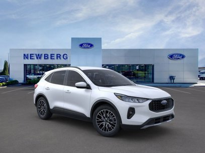 New 2025 Ford Escape SE w/ Class II Trailer Tow Package