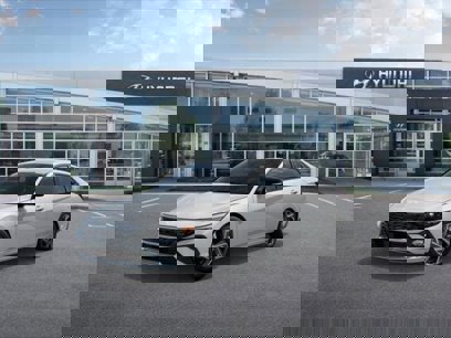 New 2025 Hyundai Elantra SEL