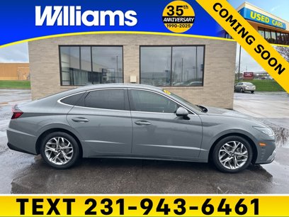Used 2021 Hyundai Sonata SEL w/ Preferred Accessory Package