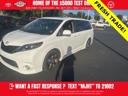 Used 2015 Toyota Sienna SE