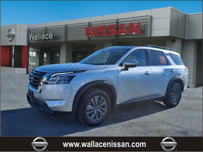 Certified 2024 Nissan Pathfinder SV