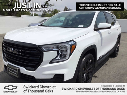Used 2022 GMC Terrain SLE w/ Driver Convenience Package