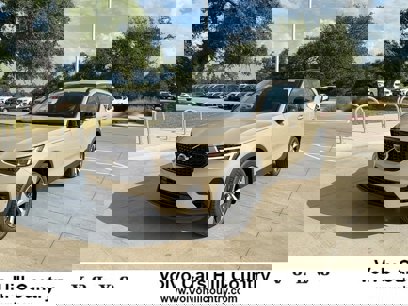 New 2026 Volvo XC40 B4 Plus w/ Protection Package Premier