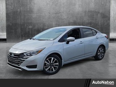 New 2025 Nissan Versa SV w/ Trunk Package