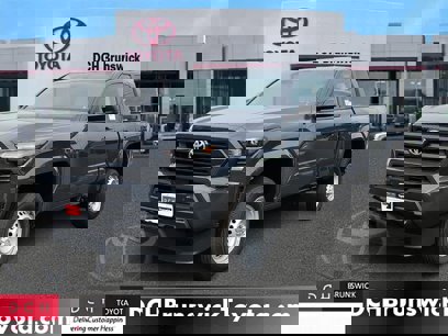 New 2025 Toyota Tacoma SR