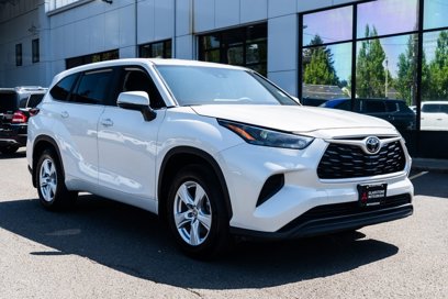 Used 2023 Toyota Highlander L