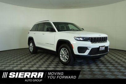 Used 2025 Jeep Grand Cherokee Laredo X