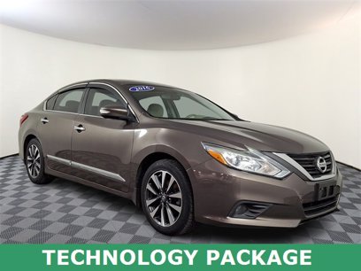 Used 2016 Nissan Altima 2.5 SL w/ 2.5 Technology Package
