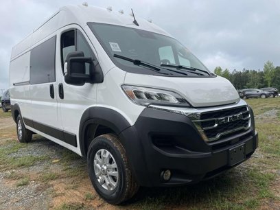 Used 2024 RAM ProMaster 2500 w/ Quick Order Package 22G SLT