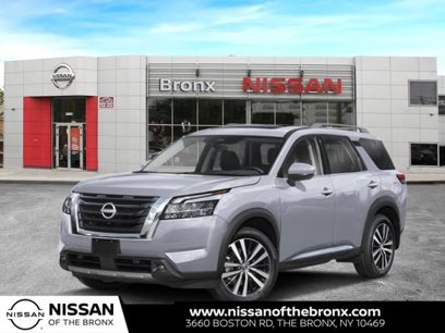 New 2025 Nissan Pathfinder Platinum w/ Cargo Package