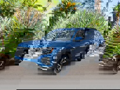 New 2025 Volkswagen Atlas SE