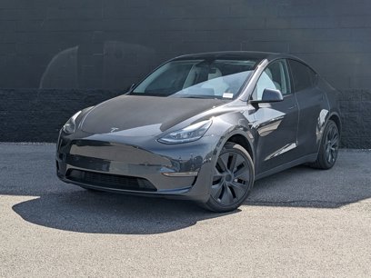 Used 2024 Tesla Model Y 2WD