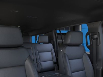 New 2025 Chevrolet Suburban LT