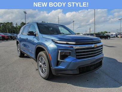 New 2025 Chevrolet Traverse LT w/ Enhanced Driving Package