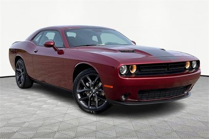 Used 2022 Dodge Challenger SXT w/ Blacktop Package