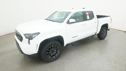 New 2025 Toyota Tacoma SR5