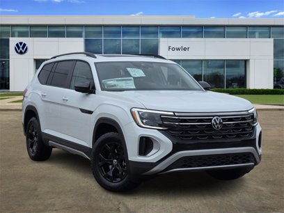 New 2025 Volkswagen Atlas Peak Edition SE