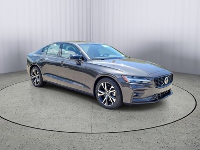 New 2025 Volvo S60 B5 Core w/ Protection Package Premier