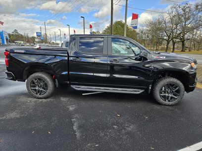 New 2024 Chevrolet Silverado 1500 LT Trail Boss w/ Convenience Package II