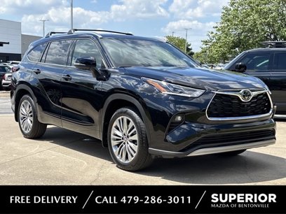 Used 2025 Toyota Highlander Platinum
