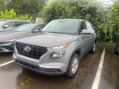 Used 2023 Hyundai Venue SE