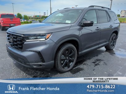 New 2025 Honda Pilot Black Edition