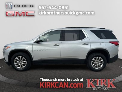 Used 2021 Chevrolet Traverse LT