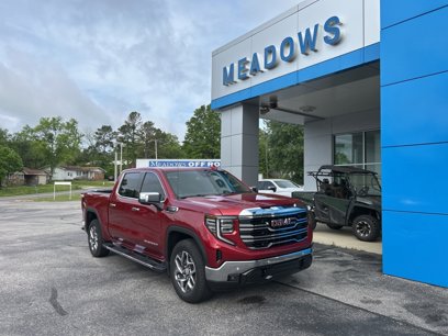 Used 2024 GMC Sierra 1500 SLT w/ SLT Premium Plus Package