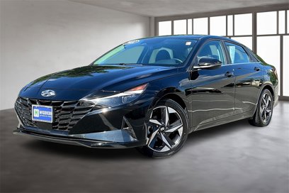 Used 2022 Hyundai Elantra Limited w/ Cargo Package