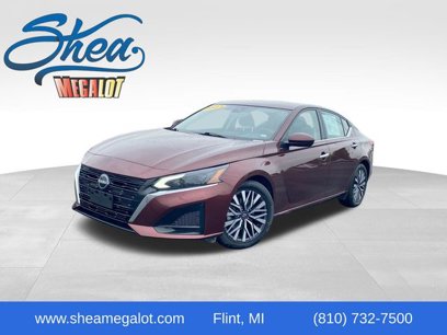 Used 2023 Nissan Altima 2.5 SV