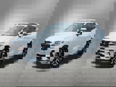 Certified 2023 Volvo XC60 B5 Ultimate w/ Climate Package