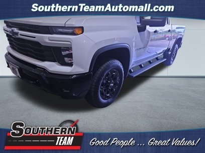 Used 2024 Chevrolet Silverado 2500 Custom w/ Custom Value Package